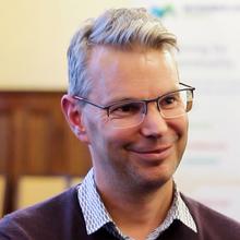 Headshot of Professor Matt Hutching