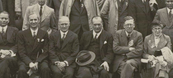 Group photo of delegates attending the Second International Congress of Microbiology, 25 July – 1 August 1936