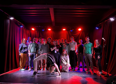 Group-on-stage