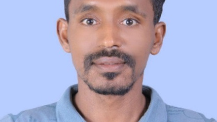 Eshet 425x500.jpg