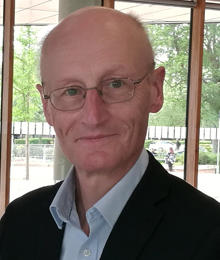 Dr Mark Richardson