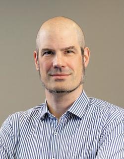 Jan Felix Drexler_headshots.jpg