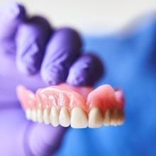 Dentures iStock Carlos Pascual.jpg