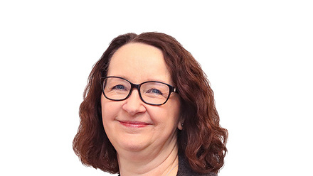 Headshot of Professor Karen Robinson