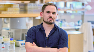 Headshot of Stephen Dolan