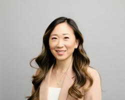 LisaBaik Headshot 2023 5,4 1000.jpg