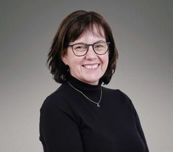 Caroline Duchaine Headshot