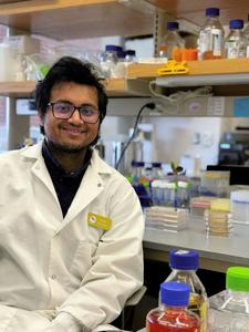 Headshot of Shafi Mondal